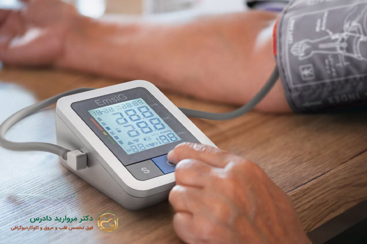 تصویری از سنجش فشار خون عصبی