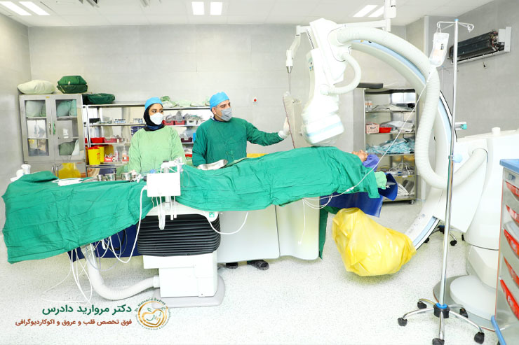 تفاوت آنژیوگرافی و آنژیوپلاستی قلب از نظر عوارض احتمالی